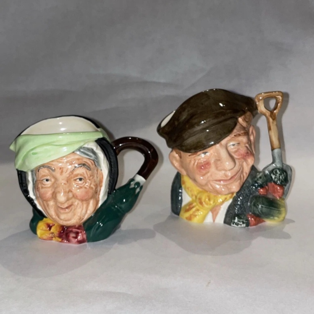 Vintage 2 Royal Doulton Mugs (Sairey Gamp D5528 And The Gardener D6634).